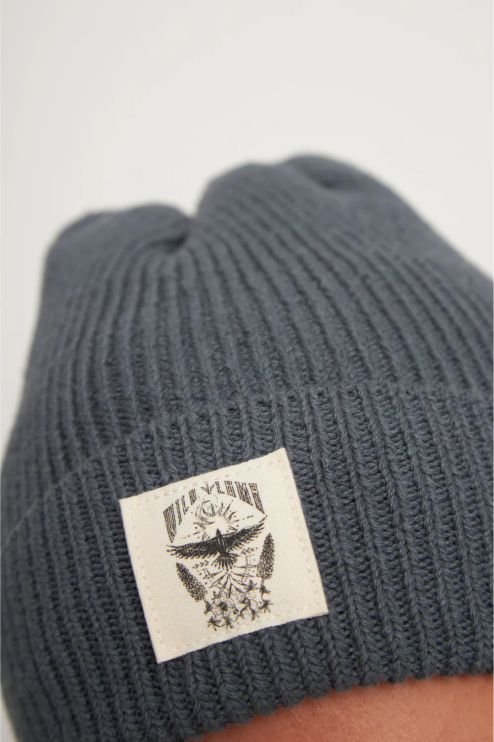 Gorro Greg Fibras Naturales Gris Azulado - Image 3